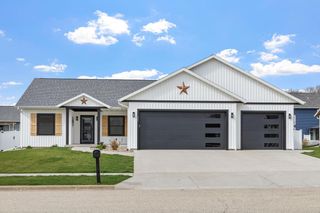 380 Lakewood STREET, West Salem, WI 54669