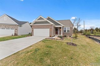 5 Spinney Bough Court, Wentzville, MO 63385