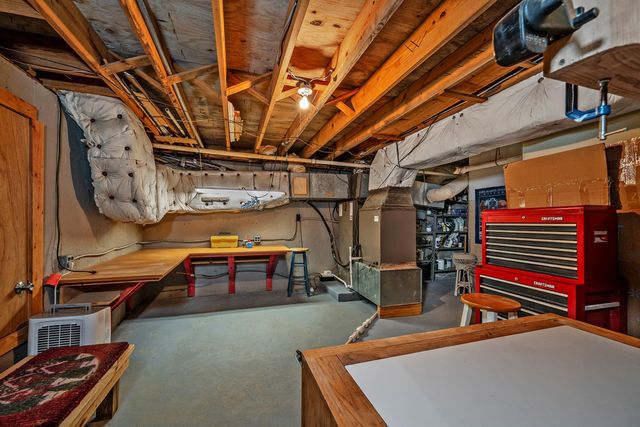 127 W Eagleview Circle, Pottsboro, TX 75076