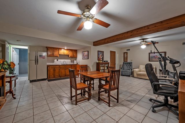 127 W Eagleview Circle, Pottsboro, TX 75076