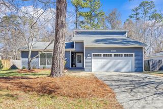 10920 Fox Mill Lane, Charlotte, NC 28277