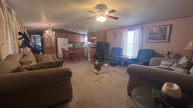 228 Aspen, Livingston, TX 77351