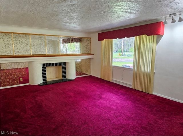 1702 Bears Den Road, Youngstown, OH 44511