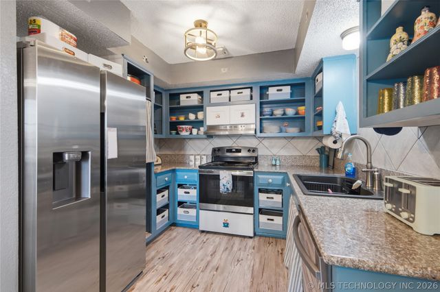 1307 S 111th East Avenue 30-4A, Tulsa, OK 74104
