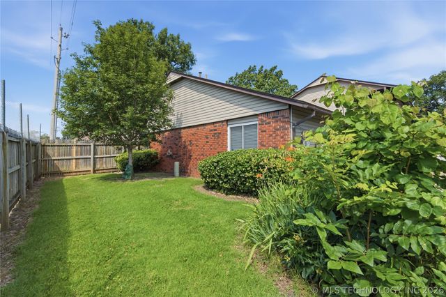 1307 S 111th East Avenue 30-4A, Tulsa, OK 74104