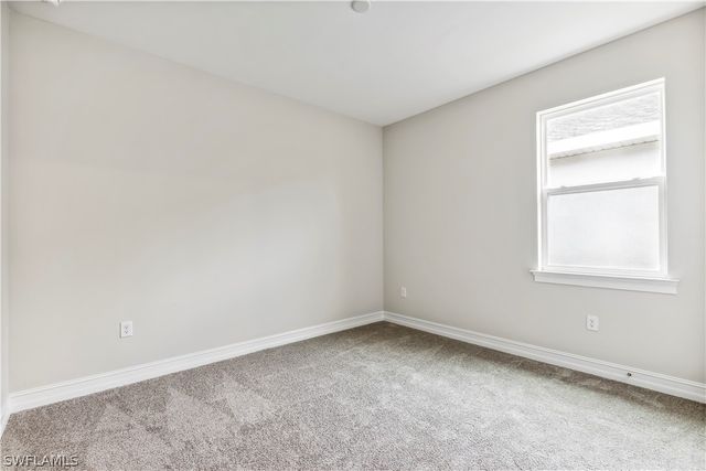 551 Spring Hill Lake LOOP, Cape Coral, FL 33993