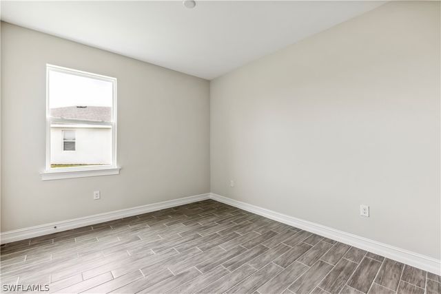 551 Spring Hill Lake LOOP, Cape Coral, FL 33993