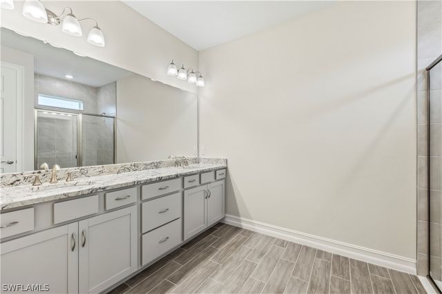 551 Spring Hill Lake LOOP, Cape Coral, FL 33993