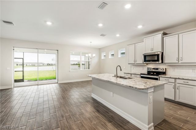 551 Spring Hill Lake LOOP, Cape Coral, FL 33993