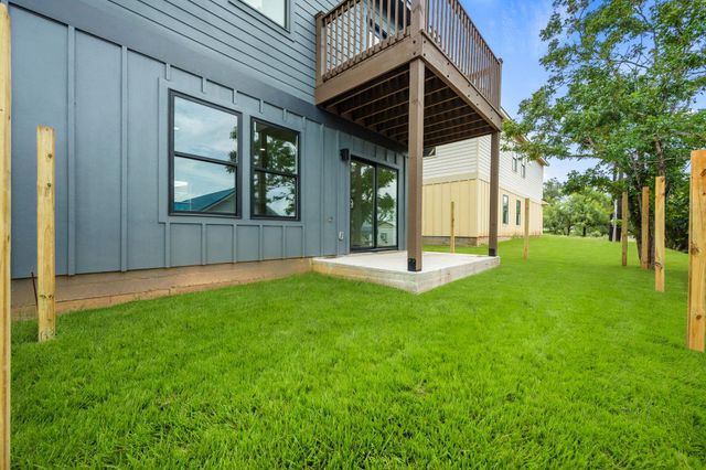 4103 Mountain View DR, Kingsland, TX 78639
