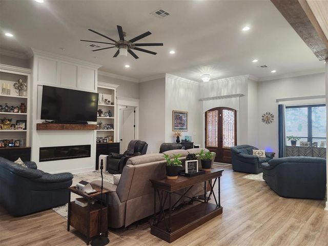 1503 N WALLACE POINTE Drive, Lake Charles, LA 70611