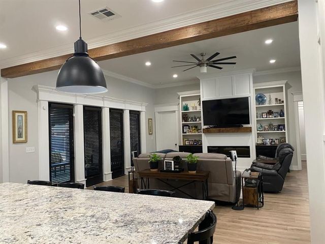 1503 N WALLACE POINTE Drive, Lake Charles, LA 70611