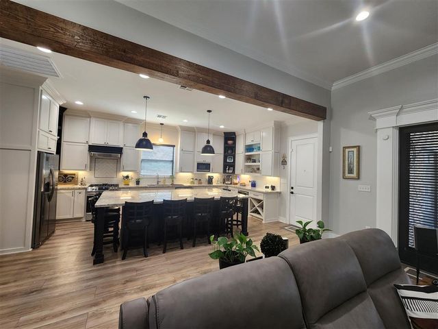 1503 N WALLACE POINTE Drive, Lake Charles, LA 70611