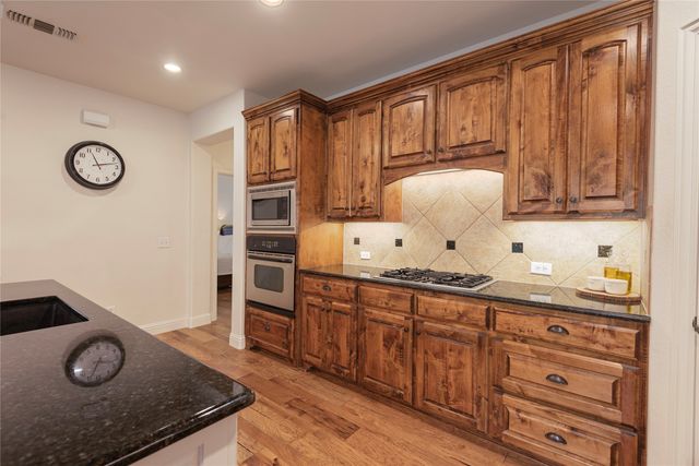 913 Canyon Wren Drive, Mckinney, TX 75071