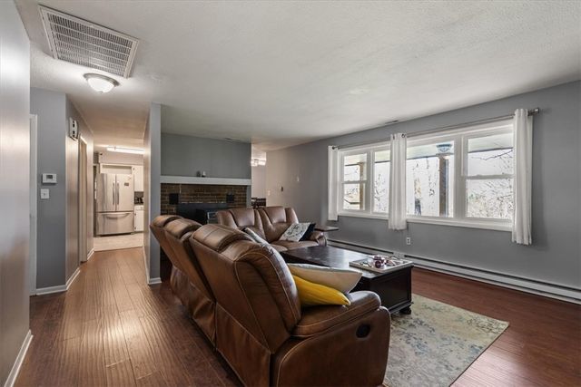 14497 Mountain Road, Winslow, AR 72959