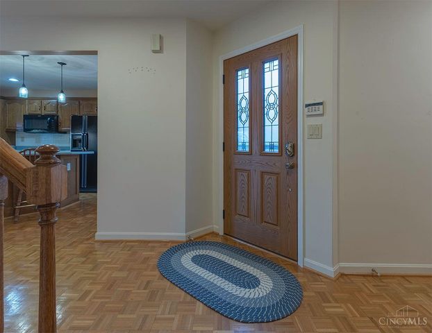 65 Waterpoint Lane, Hamilton, OH 45013