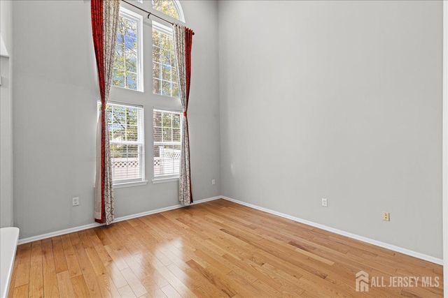 302 Wellington Park Drive, South Brunswick, NJ 08540