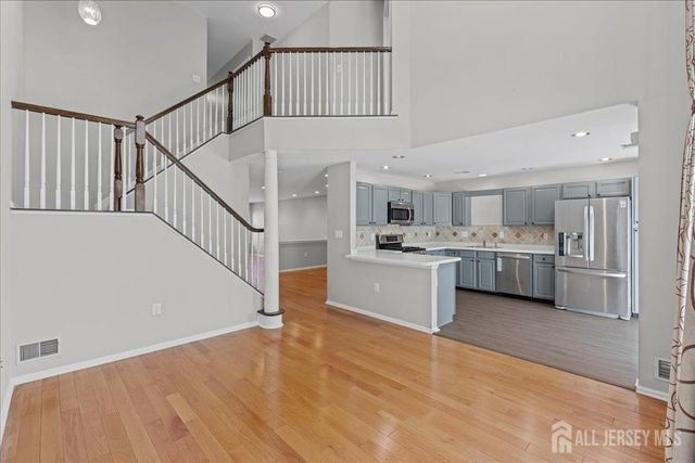 302 Wellington Park Drive, South Brunswick, NJ 08540
