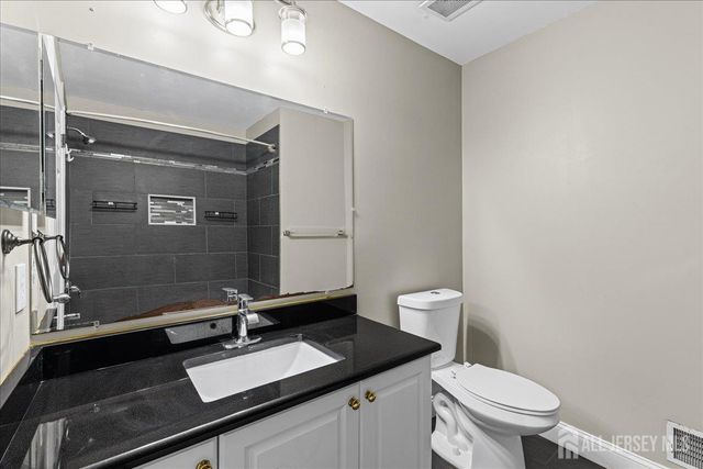 302 Wellington Park Drive, South Brunswick, NJ 08540