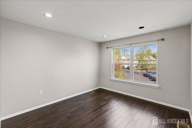302 Wellington Park Drive, South Brunswick, NJ 08540