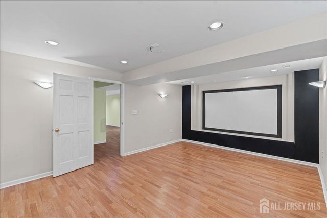 302 Wellington Park Drive, South Brunswick, NJ 08540