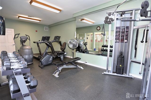 302 Wellington Park Drive, South Brunswick, NJ 08540