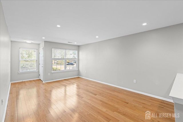 302 Wellington Park Drive, South Brunswick, NJ 08540