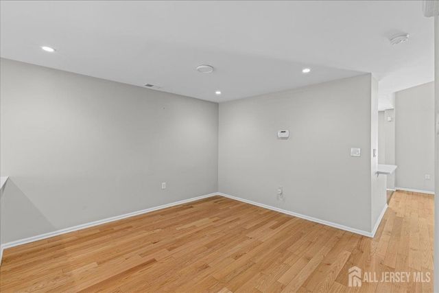 302 Wellington Park Drive, South Brunswick, NJ 08540