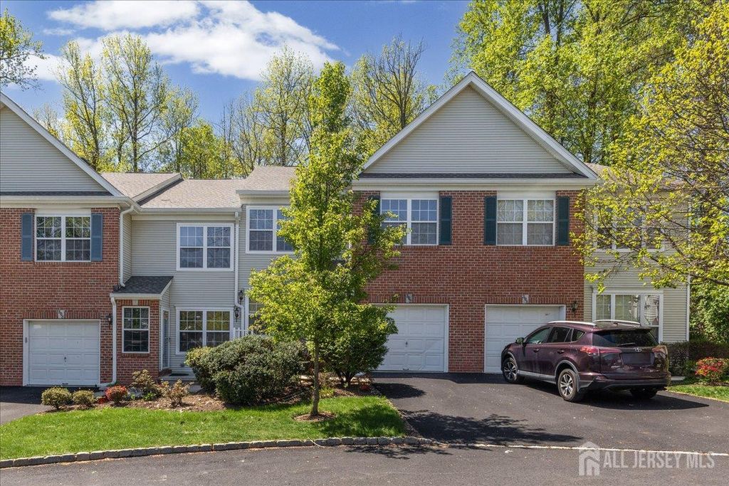 302 Wellington Park Drive, South Brunswick, NJ 08540
