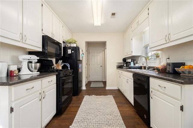 1741 Portwest Way, Hampton, GA 30228