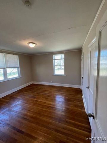 4277 WARES FERRY Road, Montgomery, AL 36109