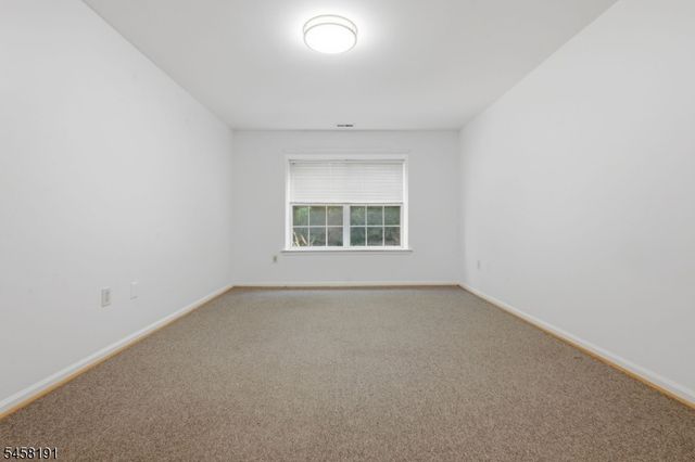 2704 Commons At Kingswood Dr 2704, East Brunswick Twp., NJ 08816