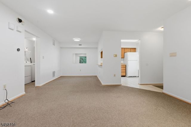 2704 Commons At Kingswood Dr 2704, East Brunswick Twp., NJ 08816