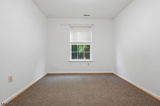 2704 Commons At Kingswood Dr 2704, East Brunswick Twp., NJ 08816