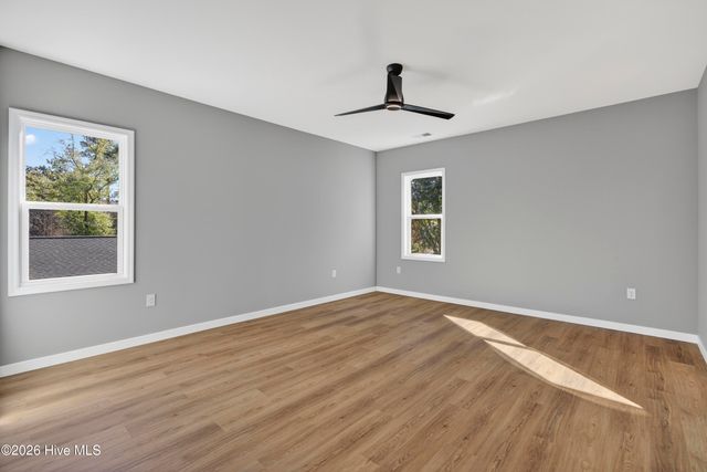 3908 Wilshire Boulevard, Wilmington, NC 28403