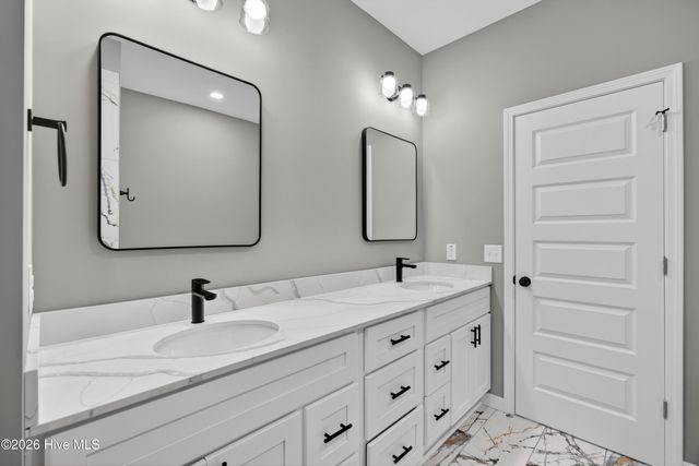 3908 Wilshire Boulevard, Wilmington, NC 28403