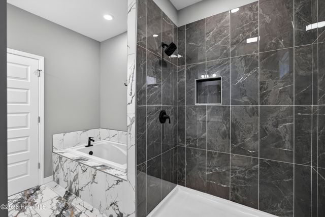 3908 Wilshire Boulevard, Wilmington, NC 28403