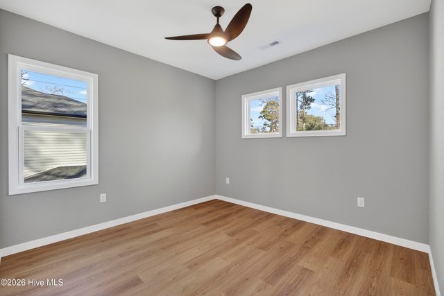 3908 Wilshire Boulevard, Wilmington, NC 28403