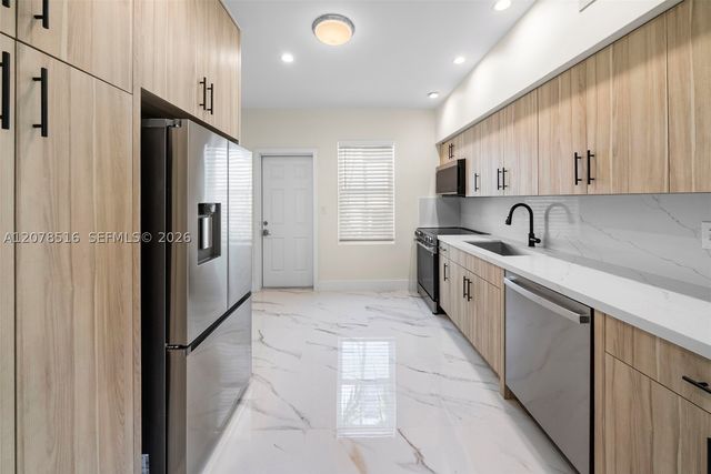 1435 West Ave 4, Miami Beach, FL 33139