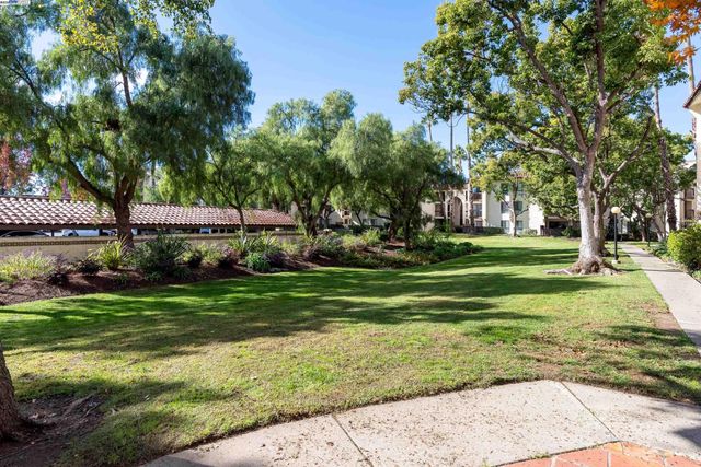 39975 Cedar Blvd 334, Newark, CA 94560