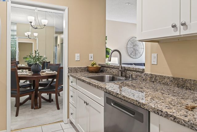 39975 Cedar Blvd 334, Newark, CA 94560