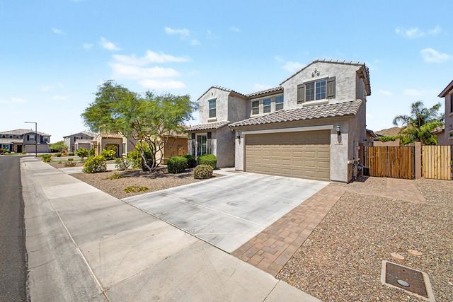 7104 W Spur Drive, Peoria, AZ 85383