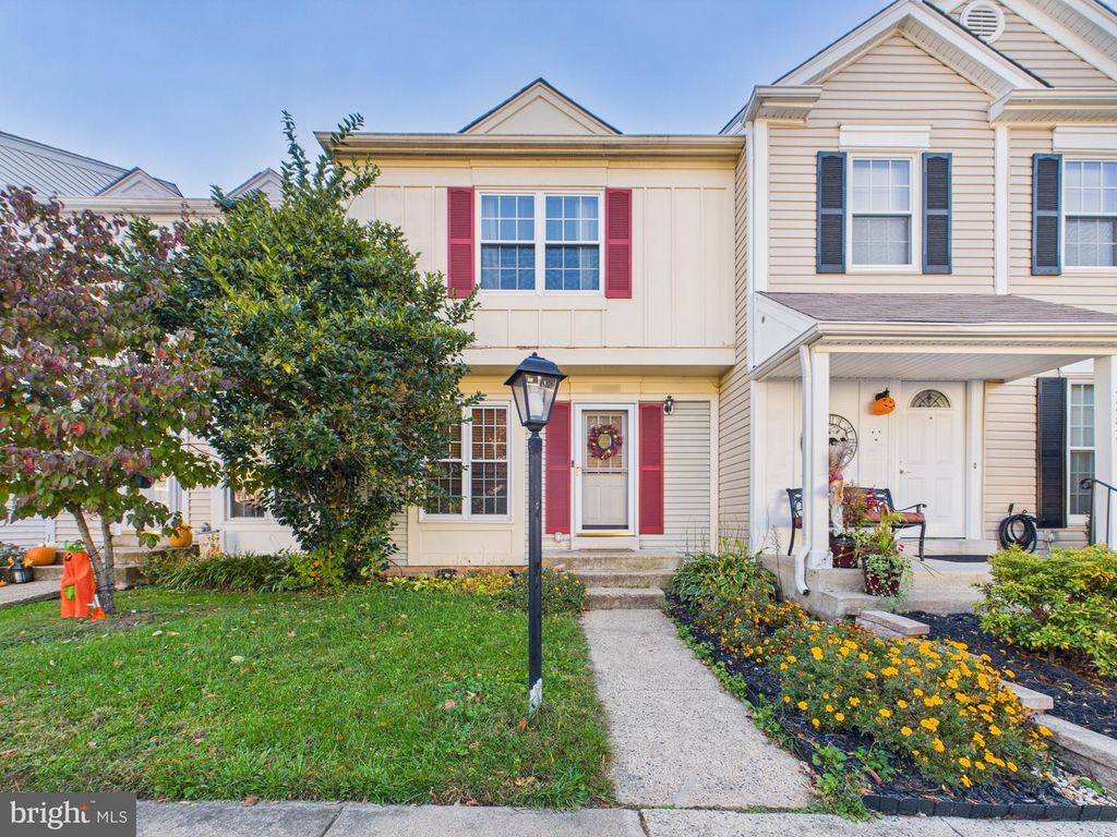 14785 GREEN PARK WAY, Centreville, VA 20120