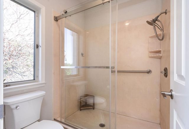 8560 Bar Crest Dr, Placerville, CA 95667