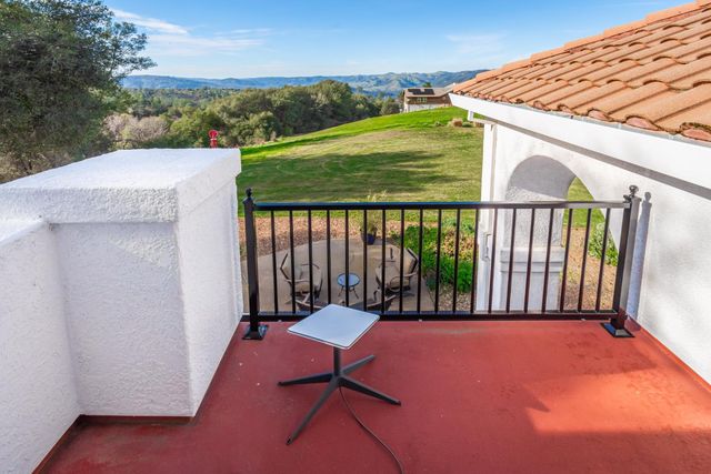 8560 Bar Crest Dr, Placerville, CA 95667