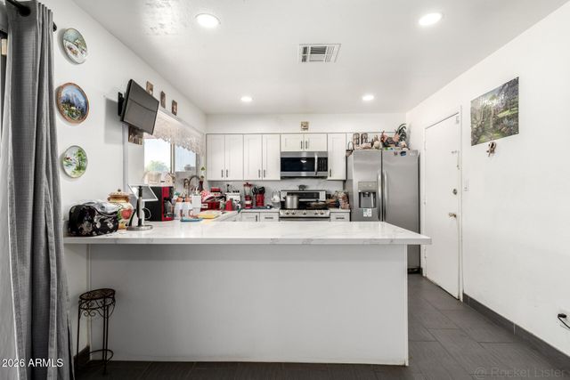 9235 N 74TH Drive, Peoria, AZ 85345