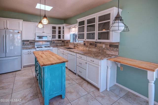 1780 N Rio Mayo, Green Valley, AZ 85614