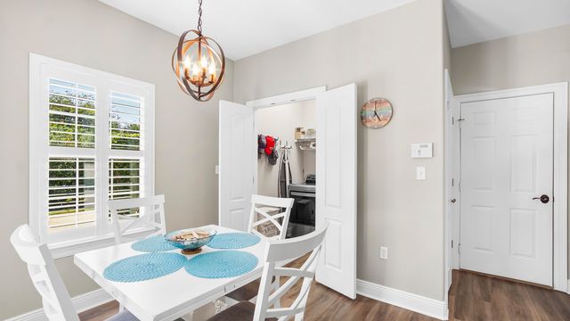 332 E Club House Drive, Freeport, FL 32439