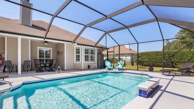 332 E Club House Drive, Freeport, FL 32439