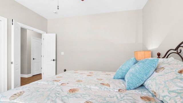 332 E Club House Drive, Freeport, FL 32439